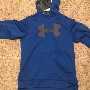Under Armor Sweatshirt